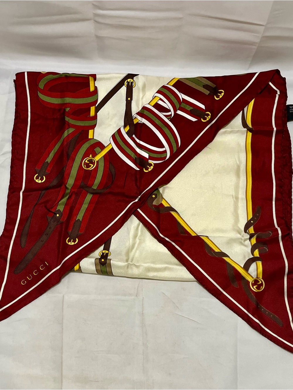 Gucci Belt & Horsebit Print Silk Scarf              ✨ VINTAGE✨